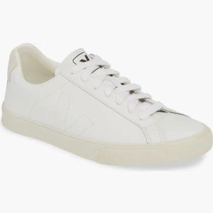 VEJA Esplar Leather Logo Sneakers